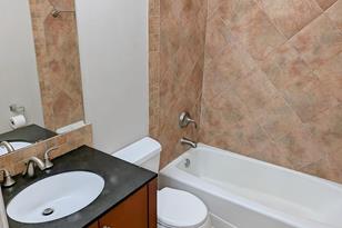 1643 Dunlap St N - Photo 6