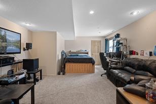 12600 Leyte St NE - Photo 36