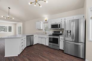 1861 85th Ave NE - Photo 4