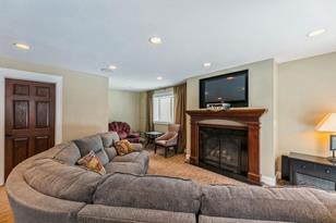 11174 Woods Edge Ave - Photo 8