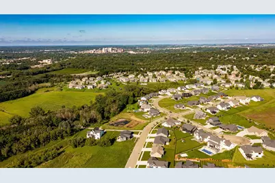 1680 Shannon Oaks Boulevard NE, Rochester, MN 55906 - Photo 6