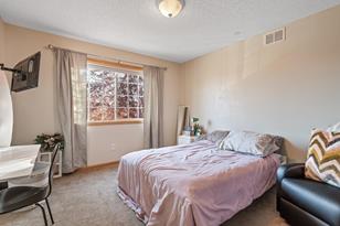 839 Forest Edge Dr - Photo 16