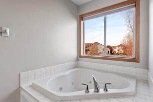 839 Forest Edge Dr - Photo 10