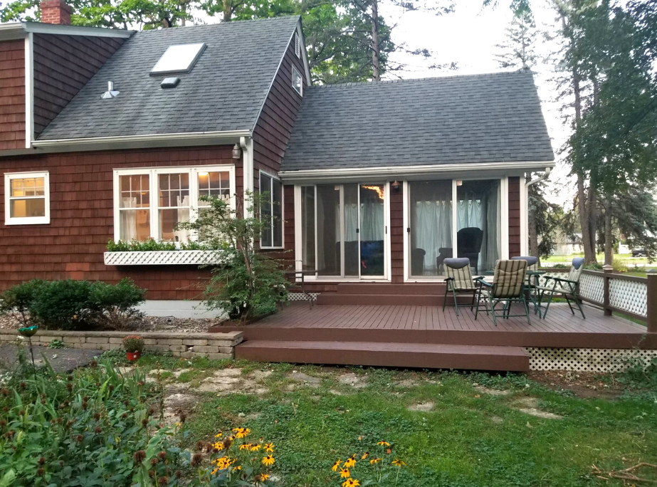 3747 White Bear Ave, Saint Paul MN  55110-4749 exterior