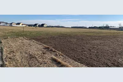 859 Escalade Lane SE, Owatonna, MN 55060 - Photo 2