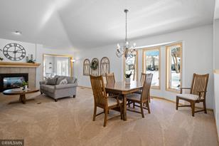 2599 Parkview Dr - Photo 8