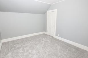 110 Park St W - Photo 8