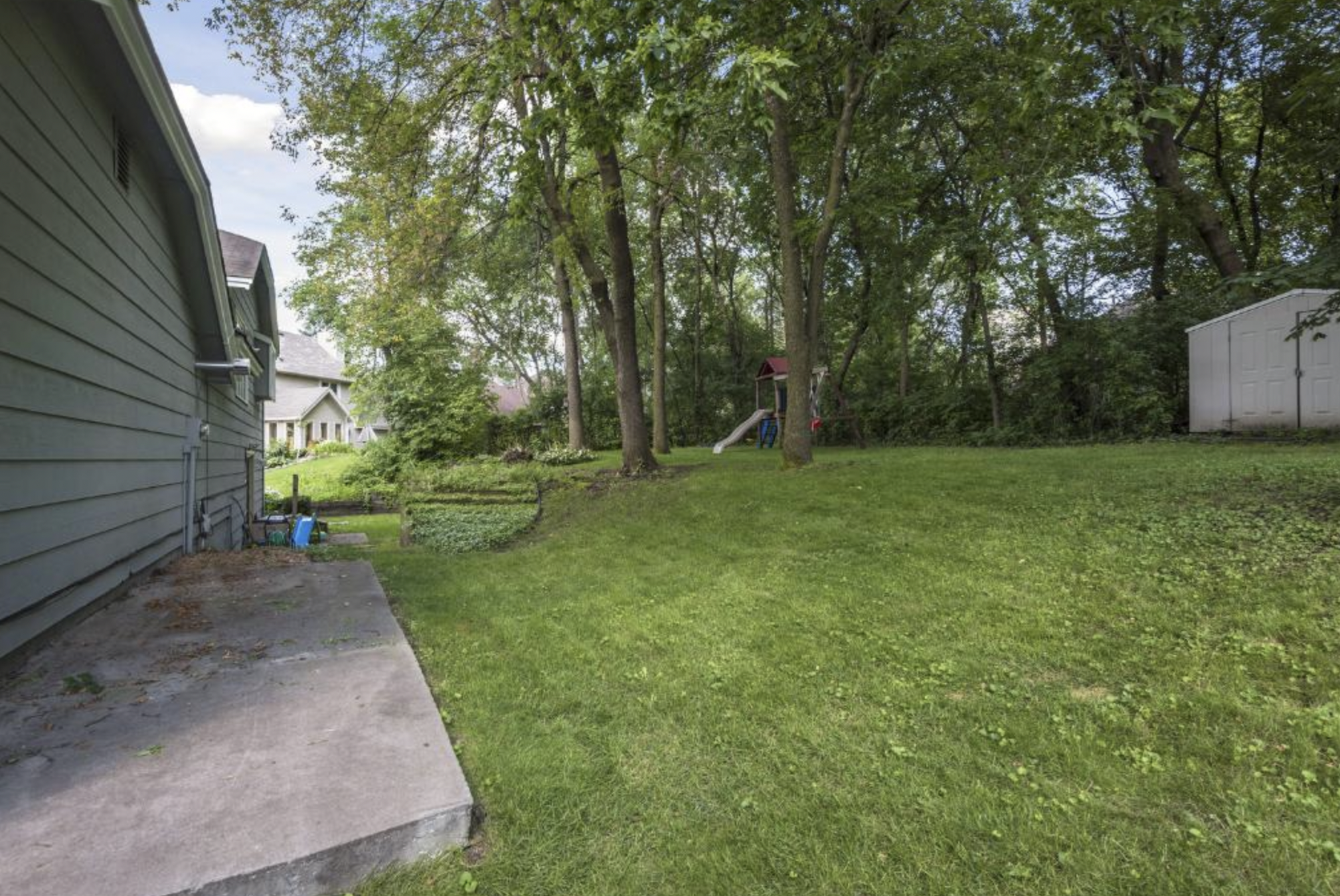 13880 Pennock Ave, Saint Paul MN  55124-7610 exterior