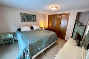 369 Genessee Ave - Photo 16