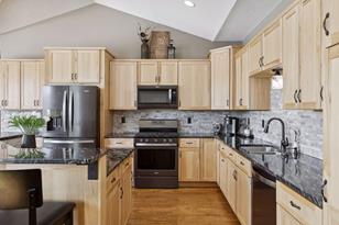 1327 218th Ave - Photo 4