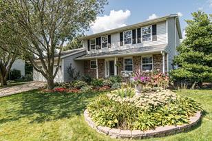 4235 Stoneham Ln NW - Photo 12