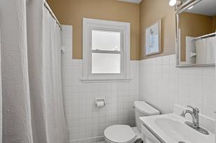 801 Iowa Ave W - Photo 6