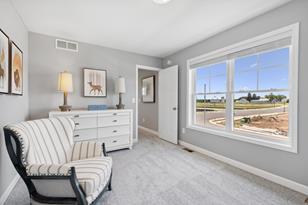 8727 Park Ave NE - Photo 10