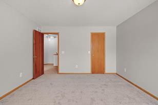 11411 Elmwood Ave N - Photo 8