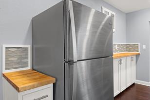 196 S 1st St - Photo 8