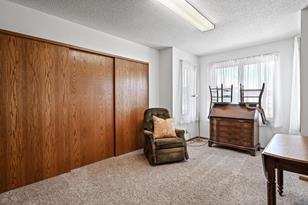 1666 Coffman St - Photo 6