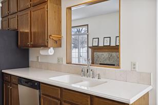 2501 Lockwood Dr - Photo 4