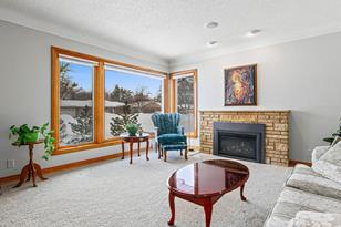 1141 Sandhurst Dr W - Photo 6