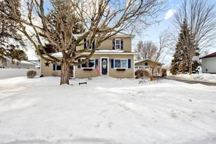 108 E Chestnut St - Photo 12