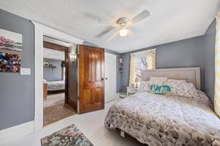 108 E Chestnut St - Photo 32