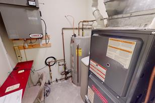 905 17th St SE - Photo 20