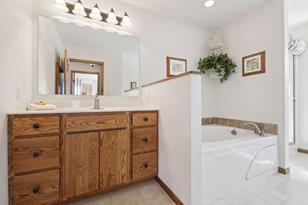 1841 100th St - Photo 8