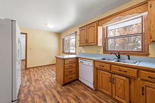 6048 Elm St - Photo 8