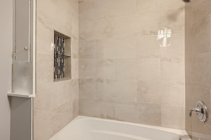 76 Front Ave, Saint Paul MN  55117-4933 exterior