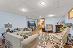 5055 Jackson St NE - Photo 6