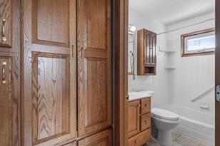 5055 Jackson St NE - Photo 74