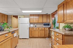 5055 Jackson St NE - Photo 8