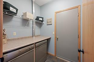 2560 Mallard Dr - Photo 6