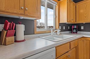 984 Lincoln Ct S - Photo 8