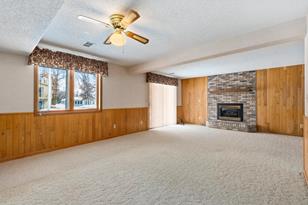 2238 Spruce Dr - Photo 14