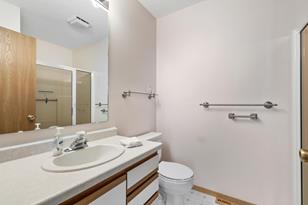 2238 Spruce Dr - Photo 4