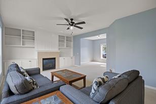 1820 Wyndam Dr - Photo 4