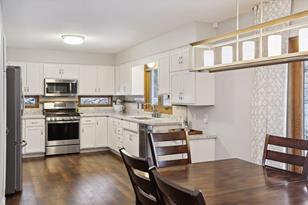 7897 Danner Ct - Photo 4