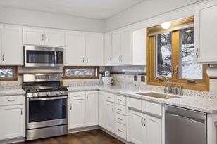 7897 Danner Ct - Photo 6