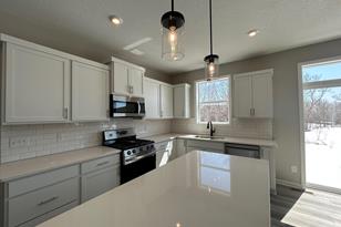 12229 76th St NE - Photo 4