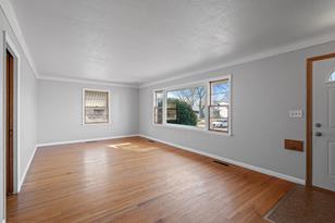 1450 Nevada Ave E - Photo 4