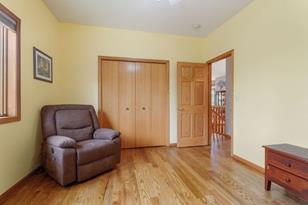 605 4th St N - Photo 28