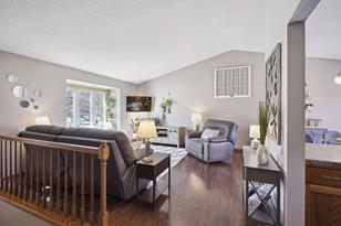 804 Woodridge Dr S - Photo 12