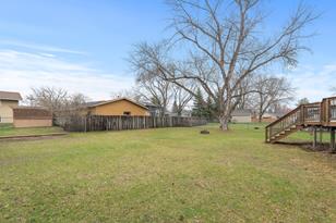 221 Yoho Dr - Photo 40