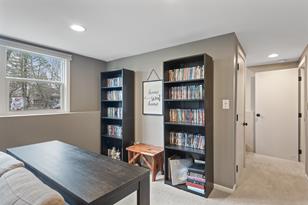 221 Yoho Dr - Photo 24