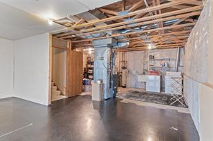 629 5th St SW - Photo 24