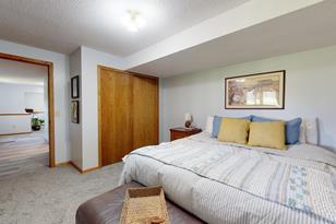 1064 Idso Ct - Photo 24