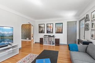 3017 York Ave N - Photo 6