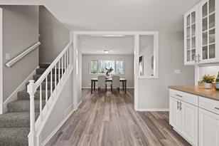 5249 W 95th St - Photo 6