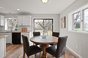 5249 W 95th St - Photo 16