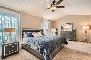 5150 Fairpoint Dr N - Photo 6